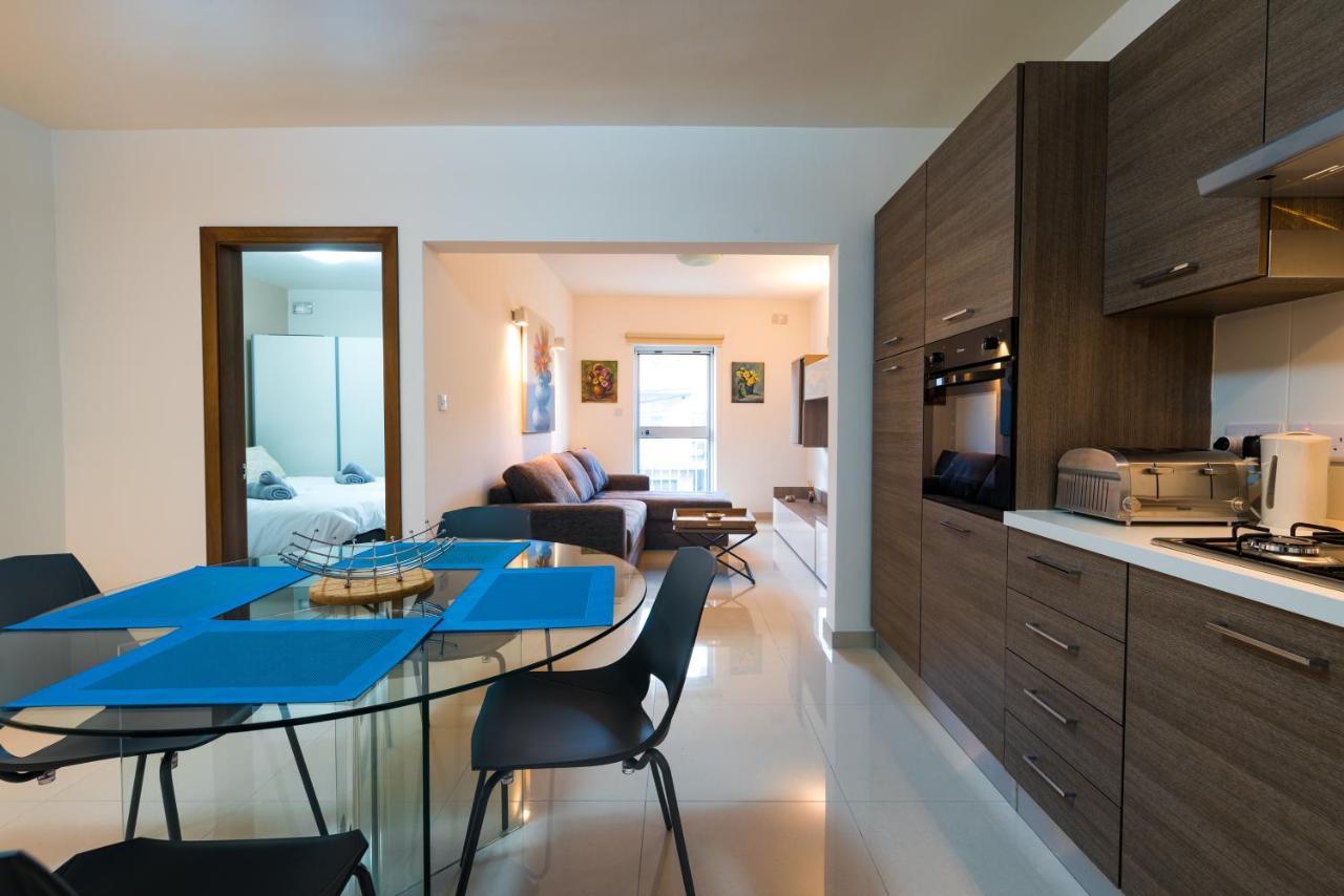 Sh5A-Qawra Prime Location 2 Bedroom Apartment Сейнт Полс Бей Екстериор снимка